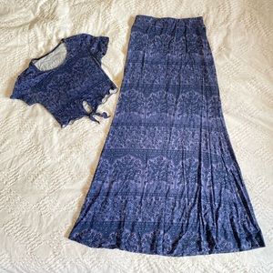 Novella Royale 2 Piece Set: Maxi Skirt & Crop Top in Indigo